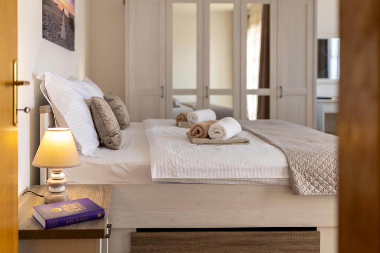 Apartment Demo Malinska Eksteriør bilde