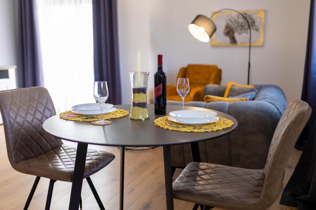 Apartment Demo Malinska Eksteriør bilde