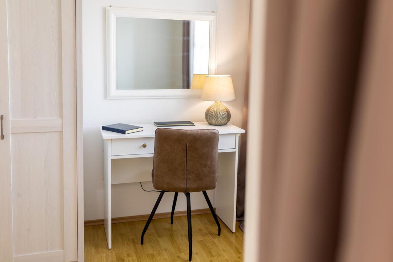 Apartment Demo Malinska Eksteriør bilde