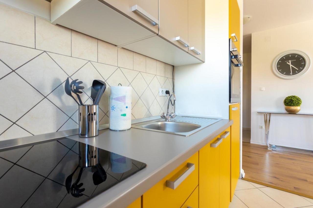 Apartment Demo Malinska Eksteriør bilde